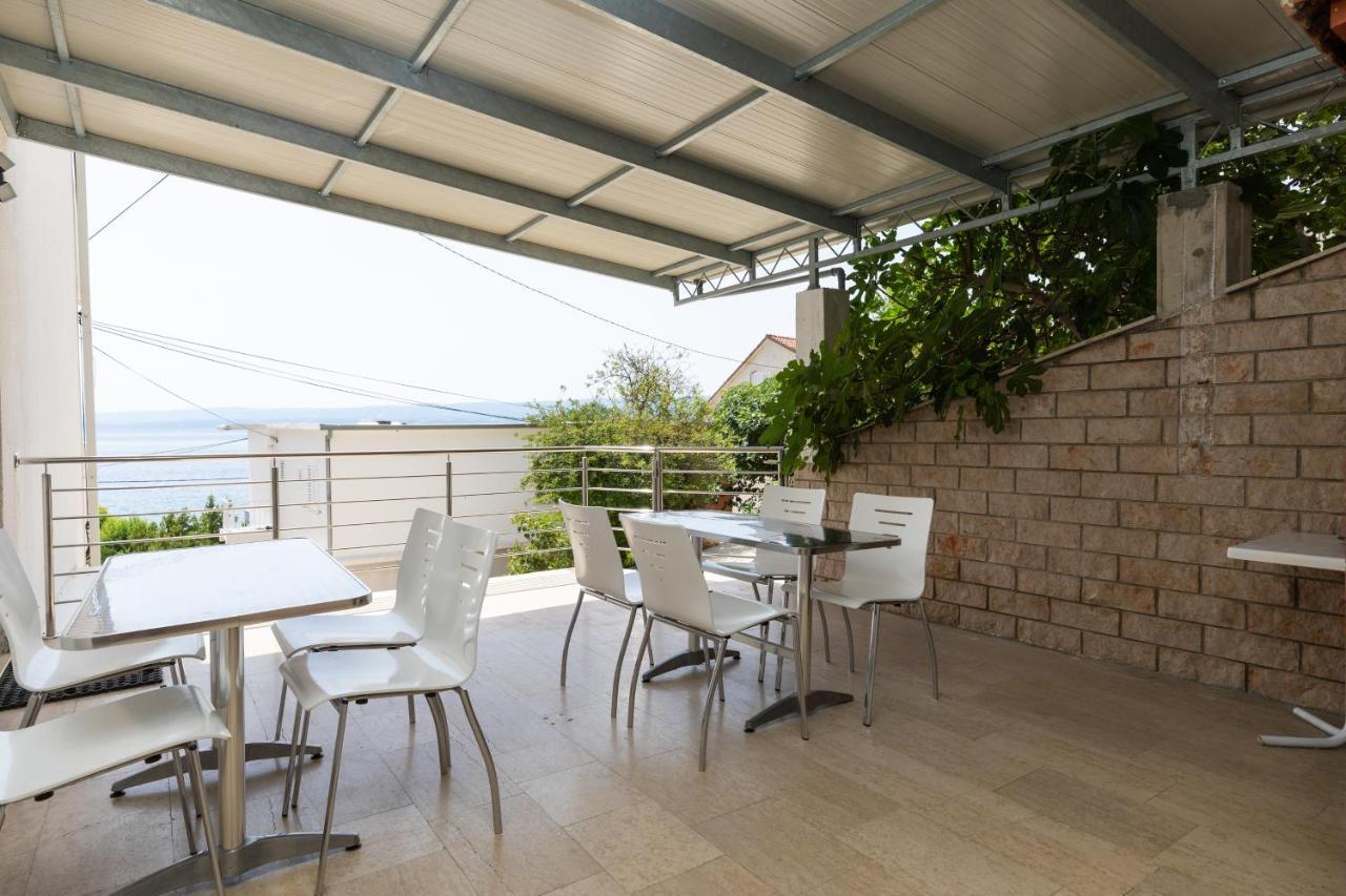 Apartments By The Sea Duce, Omis - 2992 Dugi Rat Exterior photo